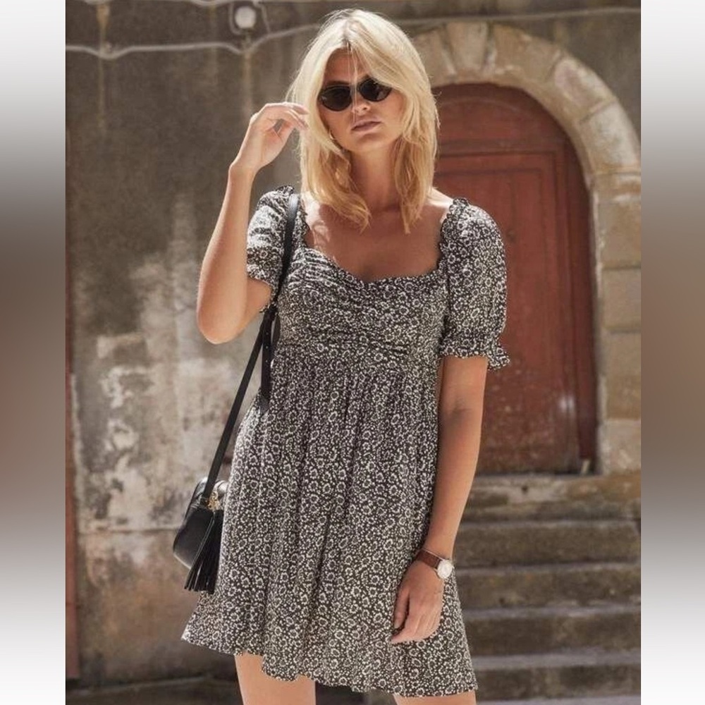 $180 Auguste The Label Floral Marlowe Chloe Mini Dress Size US 4